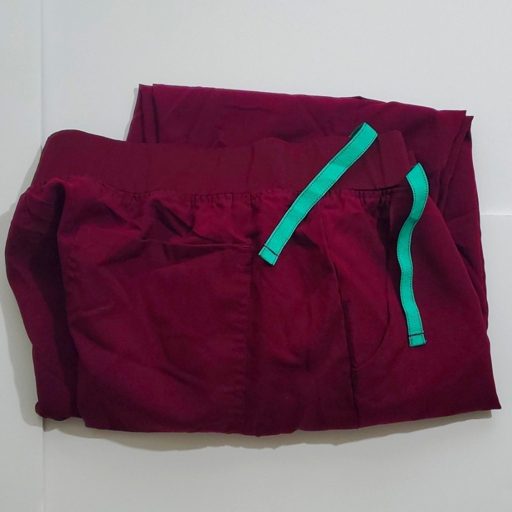 Scrub joggers